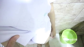19yo Pinay Wild Quickie In Classmate’s Cr, So Risky But So Damn Good.