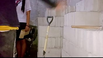 Filipina uni babe sucks off a hardworking laborer with wild passion.
