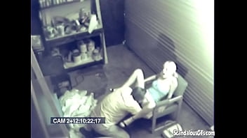 Filipina Blonde Wild Garage Sex Scandal Caught On Cam! Hardcore Action, Sobrang Init!