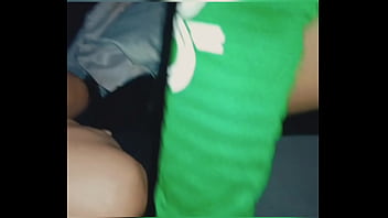 Tangina Ang Sarap Ng Kantutan Sa Grab Car, Pilit Niyang Pinasok Habang Nagddrive!